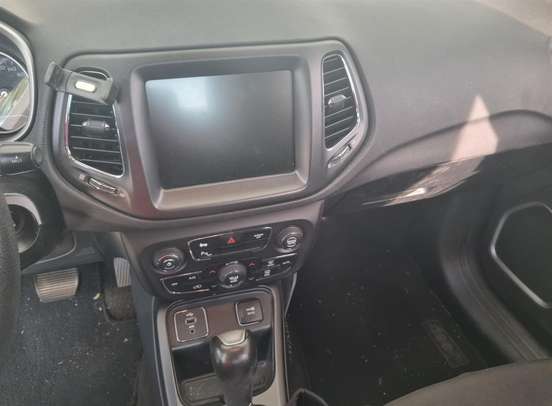 JEEP-COMPASS-2016