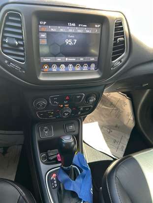 JEEP-COMPASS-2020