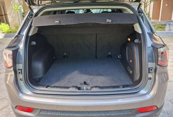 JEEP-COMPASS-2.0 16V FLEX LONGITUDE AUTOMÁTICO JEEP-COMPASS-2017