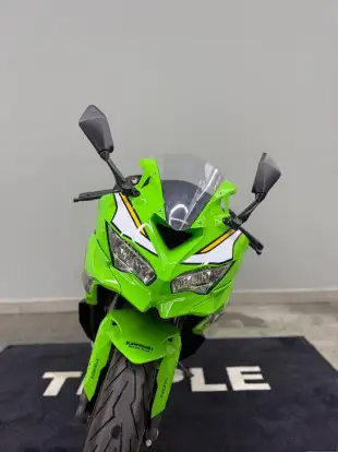 KAWASAKI-NINJA ZX-4RR-2026