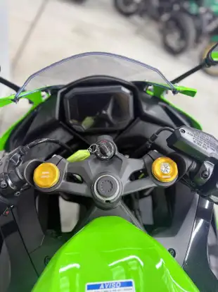 KAWASAKI-NINJA ZX-4RR-2026
