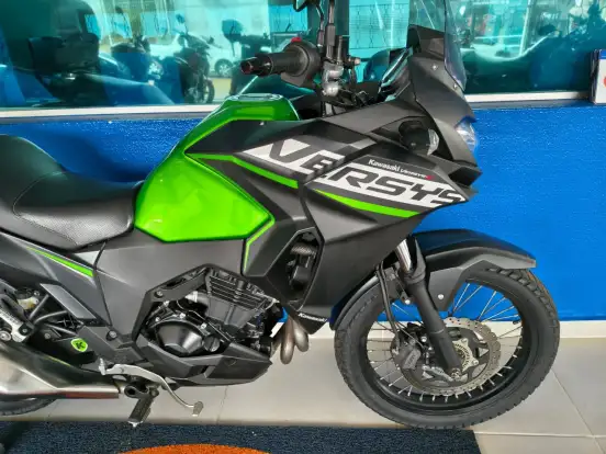 KAWASAKI-VERSYS-X 300-2022