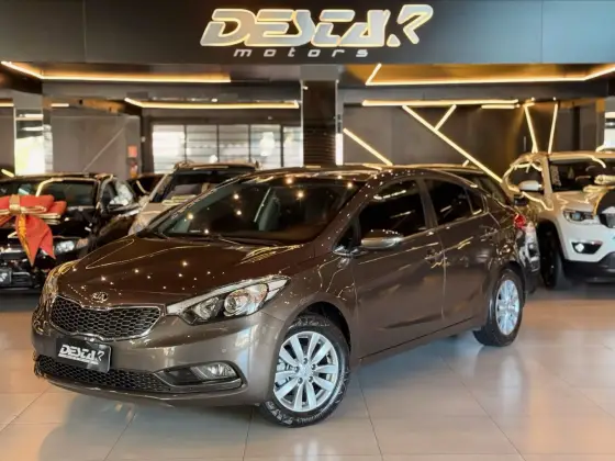 KIA CERATO 1.6 SX 16V FLEX 4P AUTOMÁTICO KIA CERATO 1.6 SX 16V FLEX 4P AUTOMÁTICO
