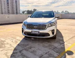 KIA SORENTO 2.4 16V GASOLINA EX 7L AUTOMÁTICO KIA SORENTO 2.4 16V GASOLINA EX 7L AUTOMÁTICO