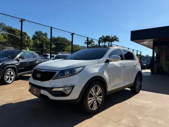 KIA SPORTAGE 2.0 EX 4X2 16V FLEX 4P AUTOMÁTICO KIA SPORTAGE 2.0 EX 4X2 16V FLEX 4P AUTOMÁTICO