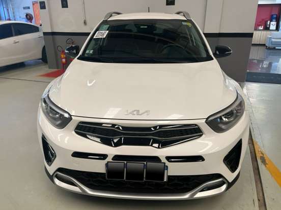 KIA-STONIC-2024