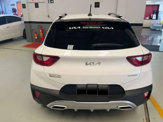 KIA-STONIC-2024