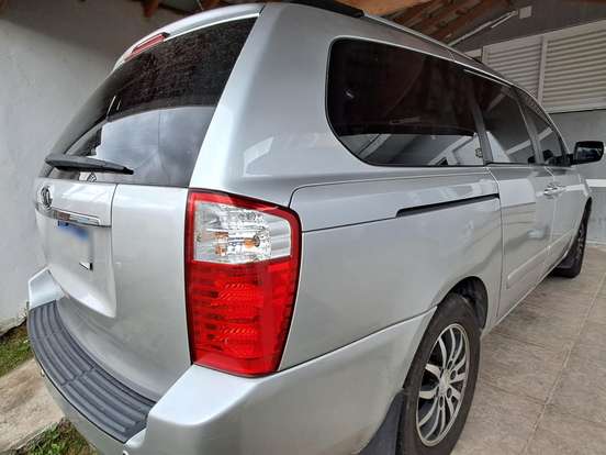 KIA-CARNIVAL-3.5 EX V6 24V GASOLINA 4P AUTOMÁTICO KIA-CARNIVAL-2012