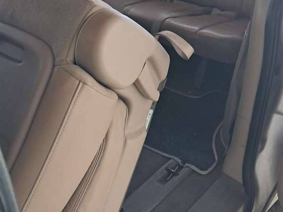KIA-CARNIVAL-3.5 EX V6 24V GASOLINA 4P AUTOMÁTICO KIA-CARNIVAL-2012