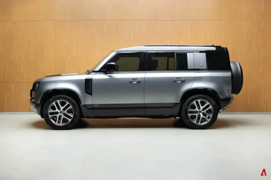 LAND ROVER-DEFENDER-2022