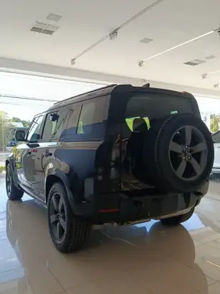 LAND ROVER-DEFENDER-2025