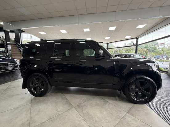 LAND ROVER-DEFENDER-2023