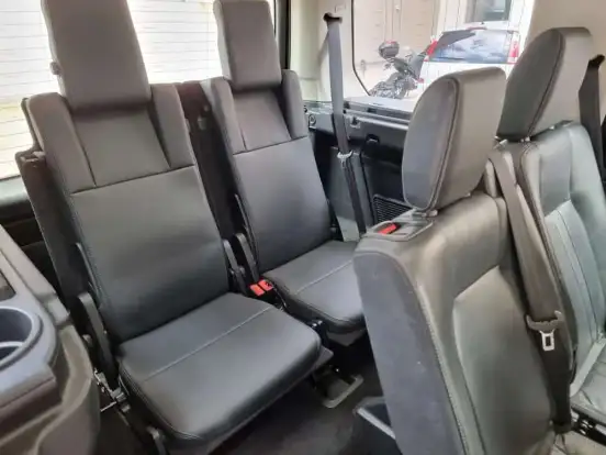 LAND ROVER-DISCOVERY-2015