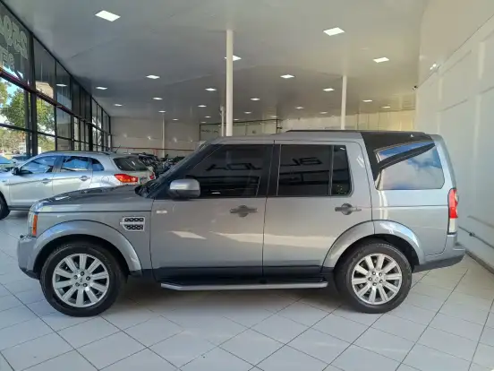 LAND ROVER-DISCOVERY 4-3.0 SE 4X4 V6 24V BI-TURBO DIESEL 4P AUTOMÁTICO LAND ROVER-DISCOVERY 4-2011