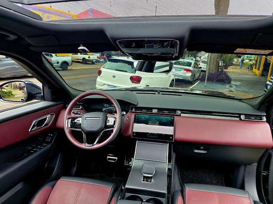 LAND ROVER-DISCOVERY SPORT-2024