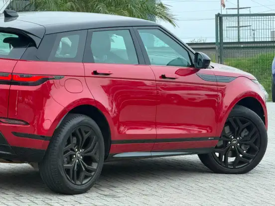 LAND ROVER-RANGE ROVER EVOQUE-2.0 P300 GASOLINA MHEV R-DYNAMIC HSE AWD AUTOMÁTICO LAND ROVER-RANGE ROVER EVOQUE-2019