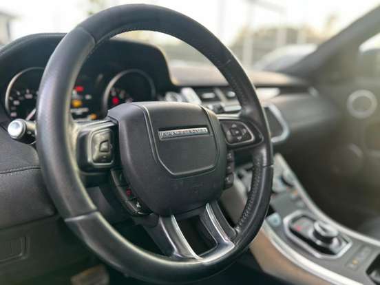 LAND ROVER-RANGE ROVER EVOQUE-2.0 16V TD4 TURBO DIESEL SE 4WD 4P AUTOMÁTICO LAND ROVER-RANGE ROVER EVOQUE-2017