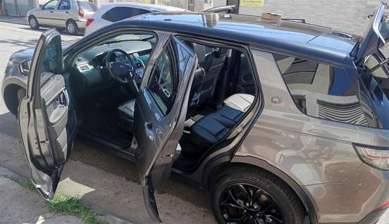 LAND ROVER-DISCOVERY SPORT-2015