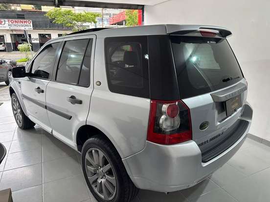 LAND ROVER-FREELANDER-3.2 HSE 6 CILINDROS 24V GASOLINA 4P AUTOMÁTICO LAND ROVER-FREELANDER-2009