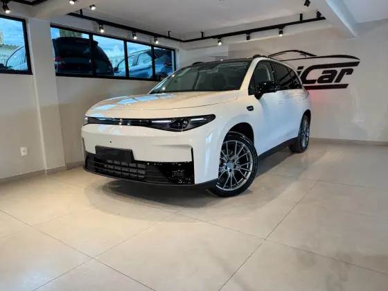 LEAPMOTOR C10 28,4 KW REEV