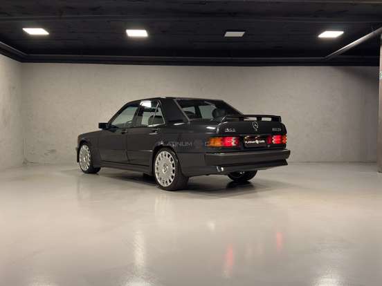 MERCEDES-BENZ-190 E-1985
