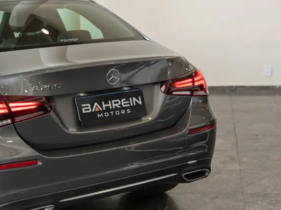 MERCEDES-BENZ-A 200-2019