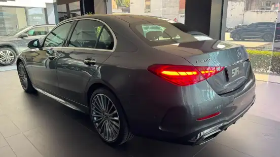MERCEDES-BENZ-C 200-2026