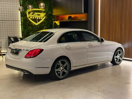 MERCEDES-BENZ-C 200-2.0 CGI AVANTGARDE 16V GASOLINA 4P AUTOMÁTICO MERCEDES-BENZ-C 200-2014