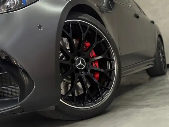 MERCEDES-BENZ-C 63 AMG-2024