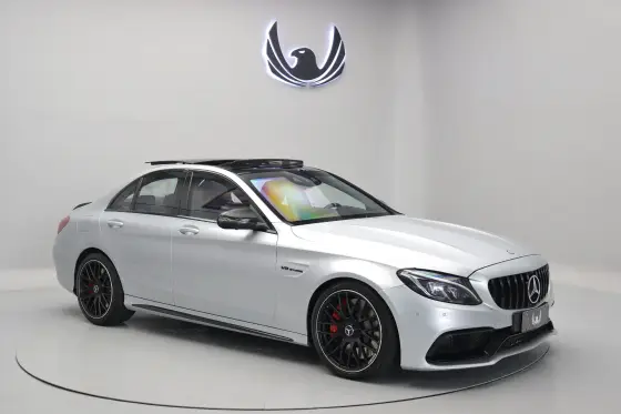 MERCEDES-BENZ C 63 AMG 4.0 V8 TURBO S GASOLINA SEDAN 4P AUTOMÁTICO MERCEDES-BENZ C 63 AMG 4.0 V8 TURBO S GASOLINA SEDAN 4P AUTOMÁTICO