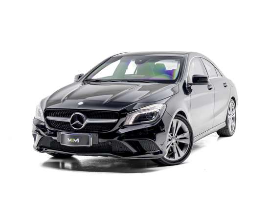 MERCEDES-BENZ-CLA 200-2016