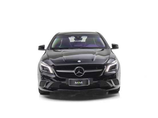 MERCEDES-BENZ-CLA 200-2016