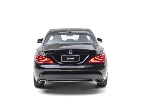 MERCEDES-BENZ-CLA 200-1.6 URBAN 16V FLEX 4P AUTOMÁTICO MERCEDES-BENZ-CLA 200-2016