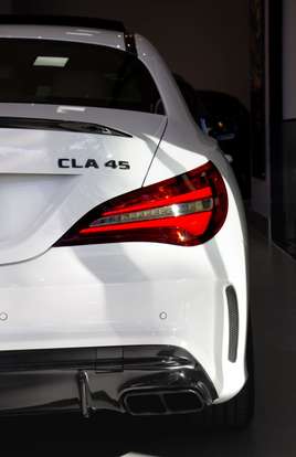 MERCEDES-BENZ-CLA 45 AMG-2016