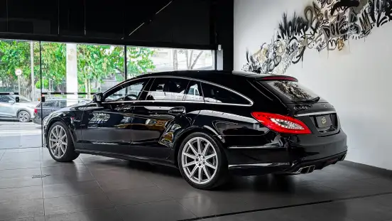 MERCEDES-BENZ-CLS 63 AMG-5.5 V8 SHOOTING BRAKE GASOLINA 4P AUTOMÁTICO MERCEDES-BENZ-CLS 63 AMG-2013