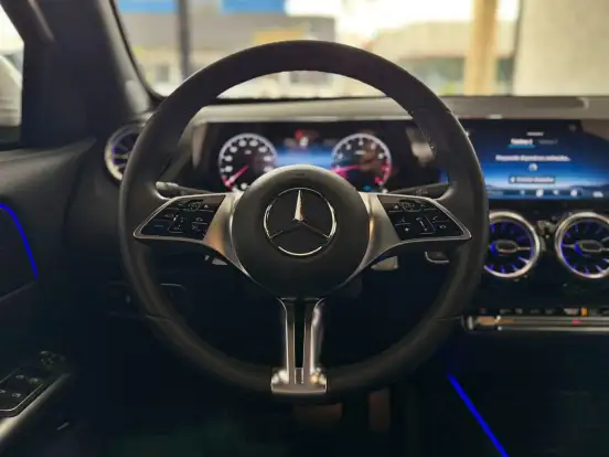 MERCEDES-BENZ-GLA 200-1.3 MHEV PROGRESSIVE 7G-DCT MERCEDES-BENZ-GLA 200-2024