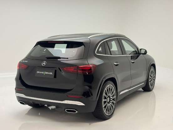 MERCEDES-BENZ-GLA 200-1.3 MHEV AMG LINE 7G-DCT MERCEDES-BENZ-GLA 200-2025