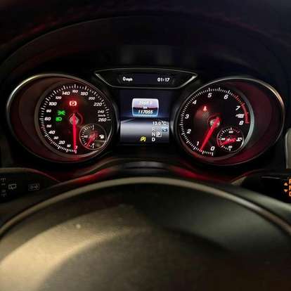 MERCEDES-BENZ-GLA 200-1.6 CGI FLEX STYLE 7G-DCT MERCEDES-BENZ-GLA 200-2017