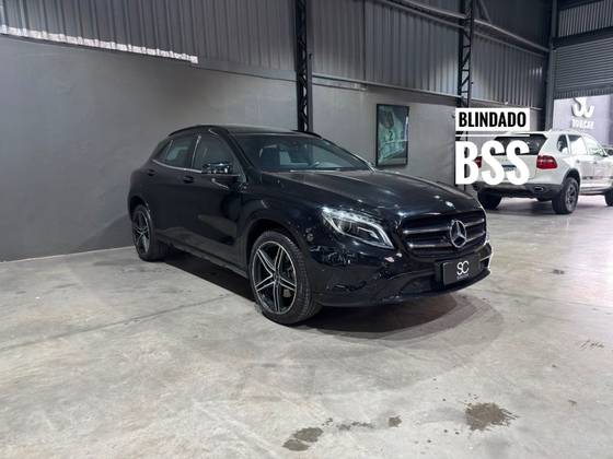 MERCEDES-BENZ GLA 250 2.0 16V TURBO GASOLINA SPORT 4P 4MATIC AUTOMÁTICO
