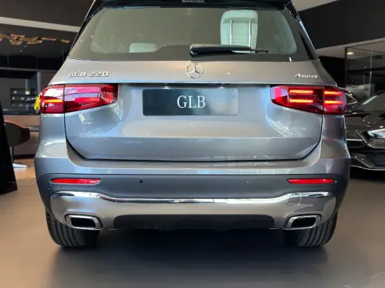 MERCEDES-BENZ-GLB 220-2.0 MHEV PROGRESSIVE 4MATIC 8G-DCT MERCEDES-BENZ-GLB 220-2025