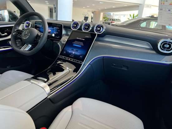MERCEDES-BENZ-GLC 300-2026