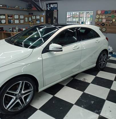 MERCEDES-BENZ A 200 1.6 CGI FLEX 7G-DCT