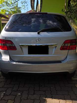 MERCEDES-BENZ-B 200-2010