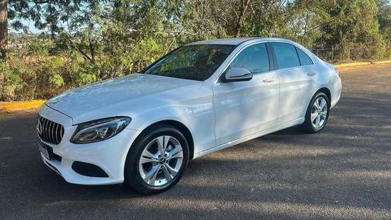 MERCEDES-BENZ-C 180-2017