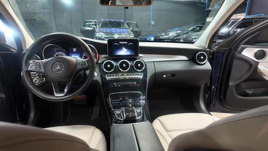 MERCEDES-BENZ-C 180-2017