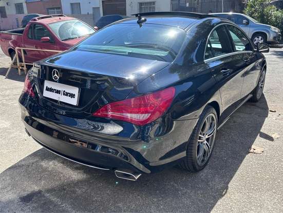 MERCEDES-BENZ-CLA 200-1.6 VISION 16V GASOLINA 4P AUTOMÁTICO MERCEDES-BENZ-CLA 200-2015
