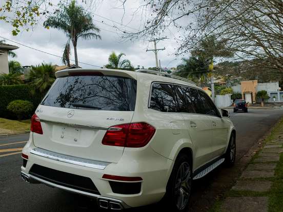 MERCEDES-BENZ-GL 63 AMG-5.5 32V V8 BITURBO GASOLINA 4P AUTOMÁTICO MERCEDES-BENZ-GL 63 AMG-2013