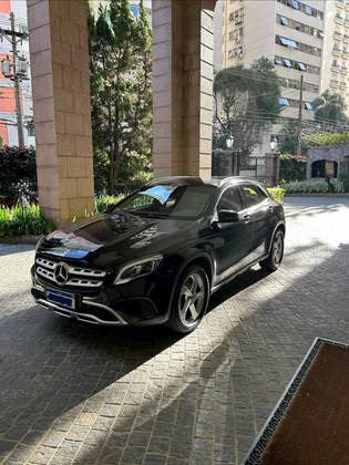 MERCEDES-BENZ GLA 200 1.6 CGI FLEX ADVANCE 7G-DCT
