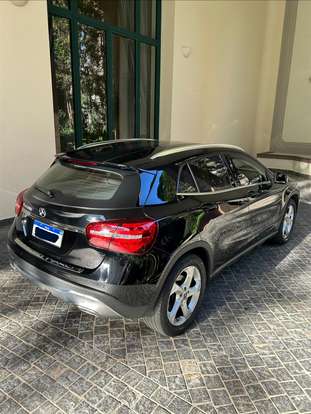 MERCEDES-BENZ-GLA 200-2019