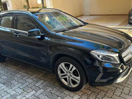 MERCEDES-BENZ-GLA 200-1.6 CGI VISION 16V TURBO GASOLINA 4P AUTOMÁTICO MERCEDES-BENZ-GLA 200-2015